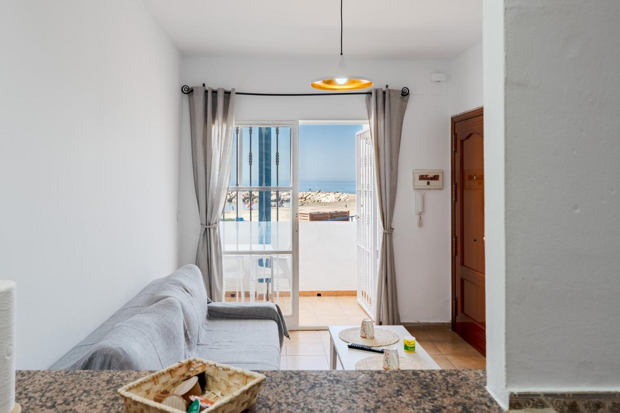 דירות Rincón de la Victoria A La Orilla Del Mar, Pedregalejo מראה חיצוני תמונה